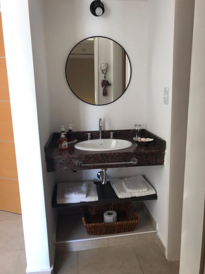 Dto Nuevo Barrio Universitario II , Wifi Y Cochera-Check In Express-Pet Friendly Bahía Blanca Kültér fotó
