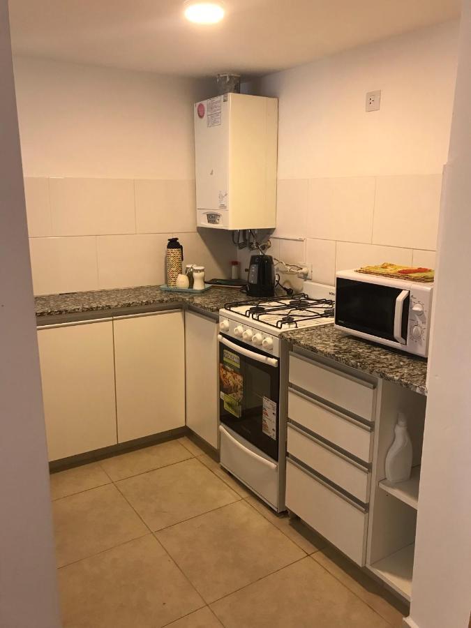 Dto Nuevo Barrio Universitario II , Wifi Y Cochera-Check In Express-Pet Friendly Bahía Blanca Kültér fotó