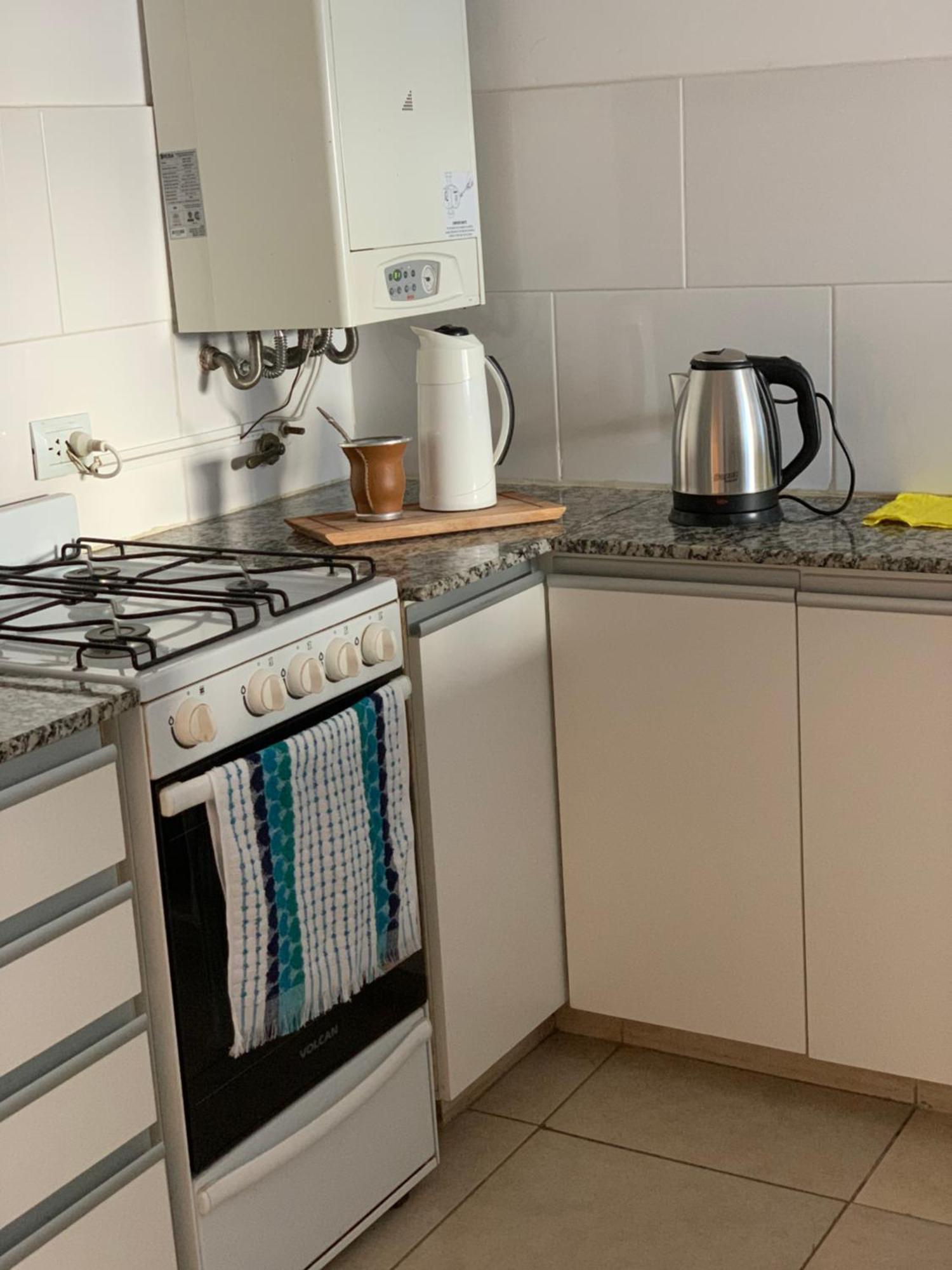 Dto Nuevo Barrio Universitario II , Wifi Y Cochera-Check In Express-Pet Friendly Bahía Blanca Kültér fotó